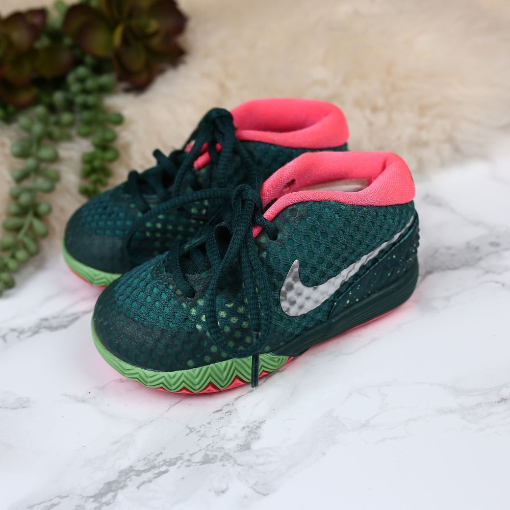Nike #2 Kyrie Irving Green Sneakers